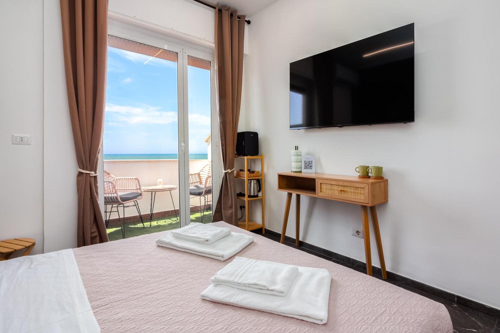 Coho Apartment Vista Mare Fiumicino Dış mekan fotoğraf